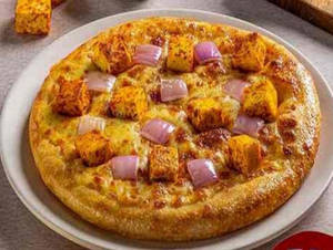 Paneer Punc Pizza Pie