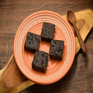 Choco Strand Sandesh