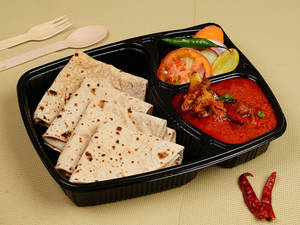 Rajasthani Laal Maas & 4 Tawa Roti Mealbox [3 Cp]