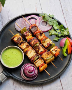 Peri Peri Paneer Tikka/baby Corn