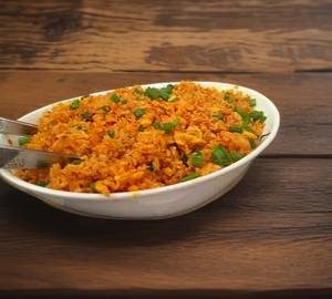Egg schezwan fried rice[Full]with Raitha 