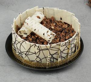 Loaded Ferrero Rocher Cake [500 G]