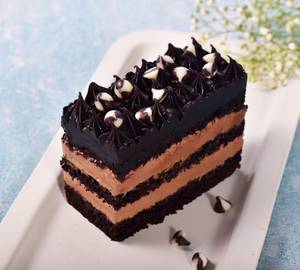 Cappuccino Chocolate Pastry