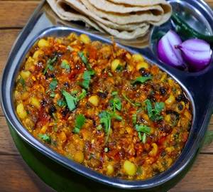 Egg Dal Tadka
