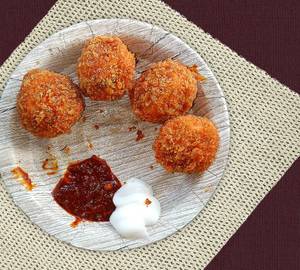 Veg Kurkure Momos