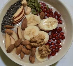Healthy Meal (Oats +Freshfruits+ Dry Fruits) 450Gms