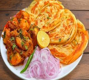 Pyaaz Aloo ki Sabji with 4 Paratha
