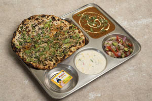 Cheese Garlic Kulcha With Dal