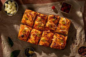 Detroit Peri Peri Chicken Pizza