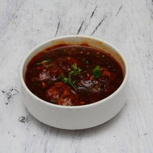 Paneer Manchurian  Gravy With Complimentary Naan