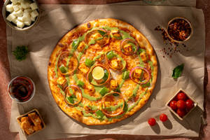 Indian Paneer Makhani Pizza