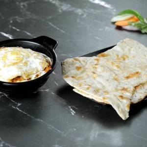 Chicken Maharaja  With Complimentary Naan