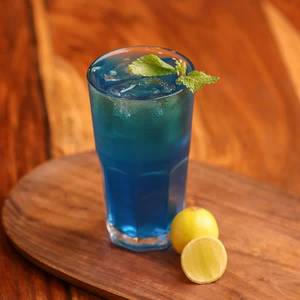Blue Curacao Mojito