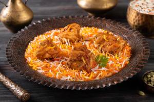 Lucknowi Murgh Nawabi Biryani ( Lucknowi Chicken Biryani- Serve- 2 )