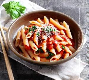 Pasta red sauce