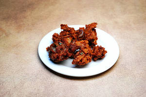 Onion Pakoda 250 Gm