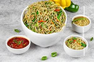Veg Hakka Noodles