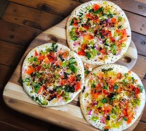 Uttapam With Chatni