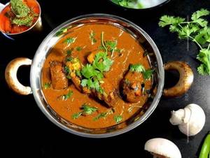 Mushroom tikka lababdar