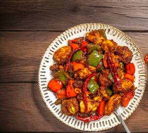 Schezwan Chicken (8Pcs)