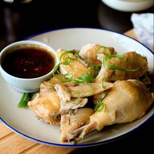 Steam Chicken Roll