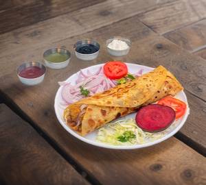 Peri anda chicken keema noodles cheese roll [1 piece]