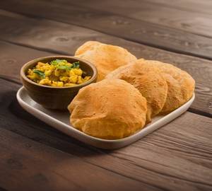 Aloo Bhaji Puri (10 Pcs)