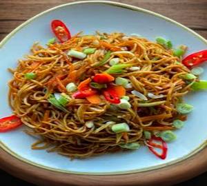 Paneer Chowmein Haif