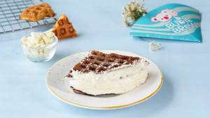 Dark And White Pocket Waffle