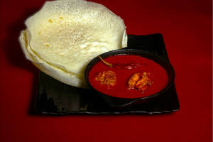 3 Appam + Chicken Curry