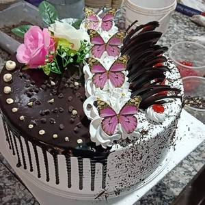 Marble Chocolate Cake [450 Grams]
