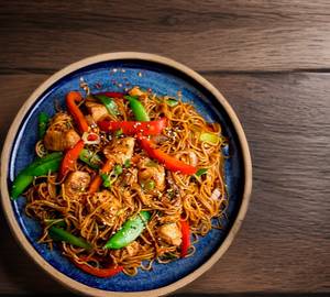 Egg chicken noodles (750ML)