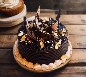 Eggless Chocolate Walnut Cake