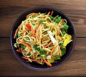 Veg noodles (750ML)