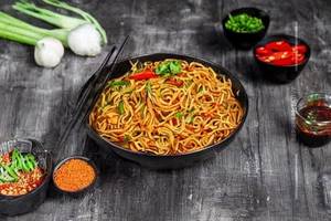 Veg Chilli Garlic Noodles