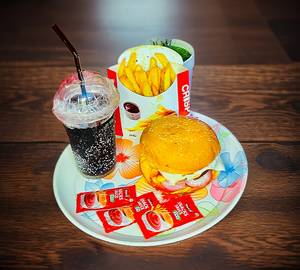 Burger Lover Combo (Veg)