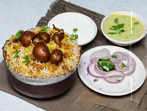 Mushroom biryani