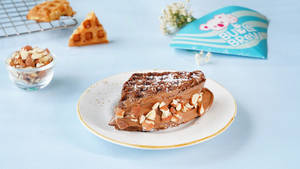 Almond Brownie Pocket Waffle