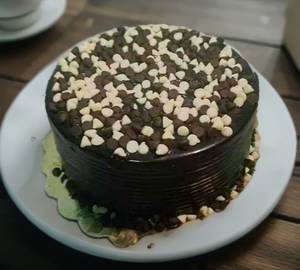 Chocolate Chips Cake