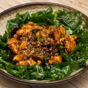 Chicken With Garlic & Star Anissed Aroma With Cr