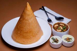 Dosa With Kheema Curry