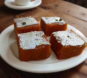 Dilkhusher Barfi