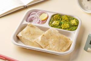 Palak Paneer & Rumali Roti Lunchbox