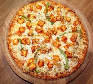 Tandoori Paneer Pizza