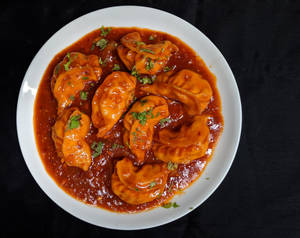 Pizza Gravy Momos (6 Pcs)