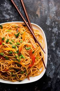 Veg Noodles (Chowmein)