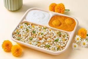 Sabudana Khichdi with Dum Aloo Vrat Thali