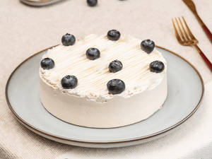 Eggless Vanilla Blueberry Cake ( Sugar Free, Maida Free)