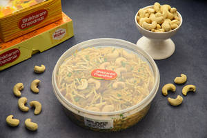 Mewa Dal Moth