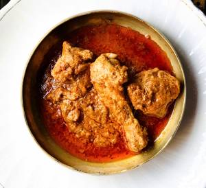 Chicken curry [serves 2, 4 pieces]